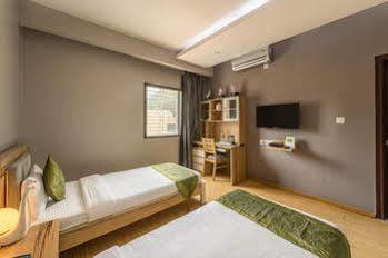 Treebo Golden Pearl Koramangala Hotel Bangalore Exterior photo